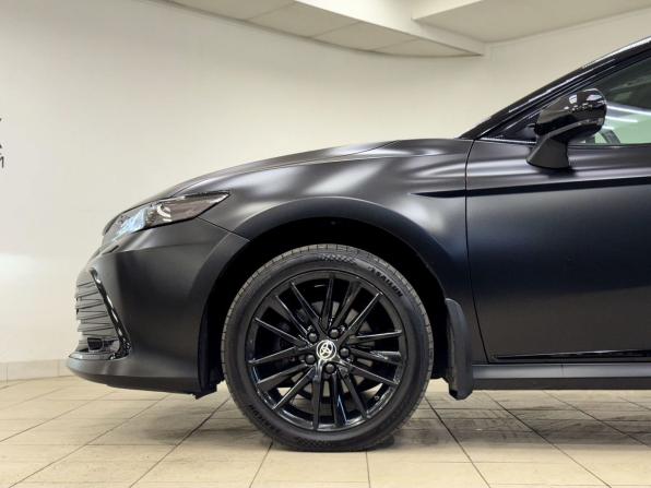 Toyota Camry VIII (XV70) Рестайлинг с пробегом 2021 года, цена 3 690 000 рублей, 65190 км, седан, Автокод Объявления