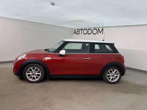 Mini Hatch III (F55/F56) с пробегом 2016 года, цена 1 820 000 рублей, 123650 км, хэтчбек, Автокод Объявления