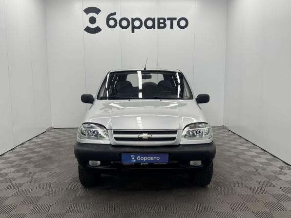 Chevrolet Niva I с пробегом 2004 года, цена 420 000 рублей, 111474 км, внедорожник, Автокод Объявления