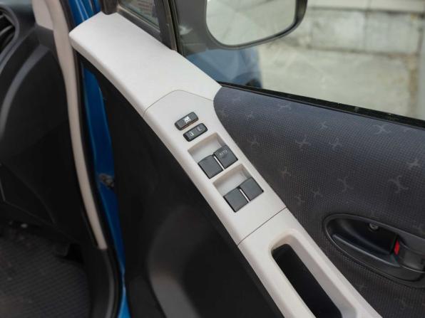 Toyota Vitz II (XP90) с пробегом 2009 года, цена 665 000 рублей, 175041 км, хэтчбек, Автокод Объявления
