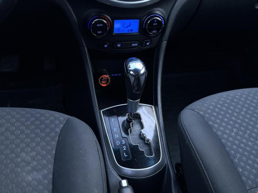 Hyundai Solaris I Санкт-Петербург  - изображение 15