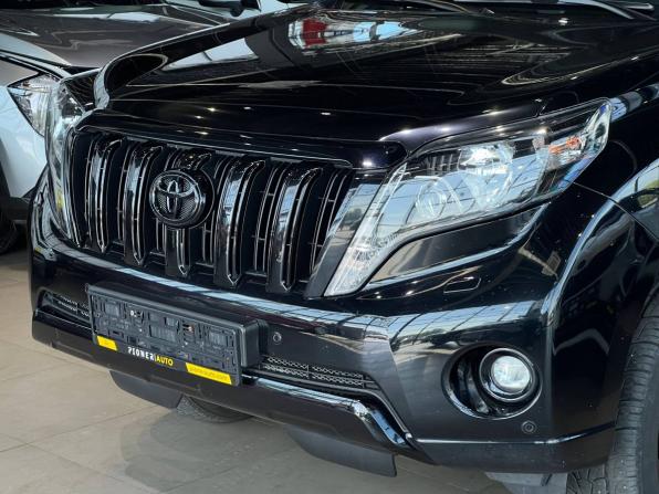 Toyota Land Cruiser Prado 150 Series Рестайлинг 1 с пробегом 2017 года, цена 4 100 000 рублей, 176621 км, внедорожник, Автокод Объявления
