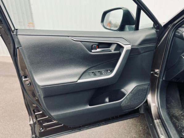 Toyota RAV4 V (XA50) с пробегом 2019 года, цена 2 720 000 рублей, 123200 км, внедорожник, Автокод Объявления
