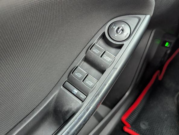 Ford Focus III с пробегом 2012 года, цена 787 000 рублей, 80857 км, хэтчбек, Автокод Объявления