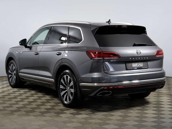 Volkswagen Touareg III с пробегом 2019 года, цена 3 898 000 рублей, 161085 км, внедорожник, Автокод Объявления