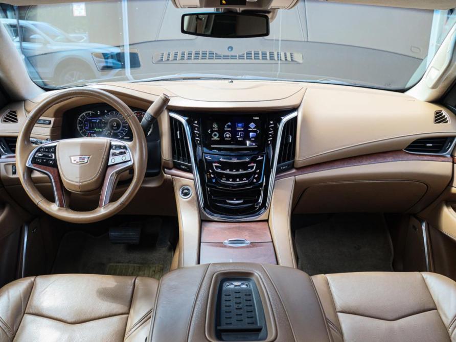 Cadillac Escalade IV Москва  - изображение 14