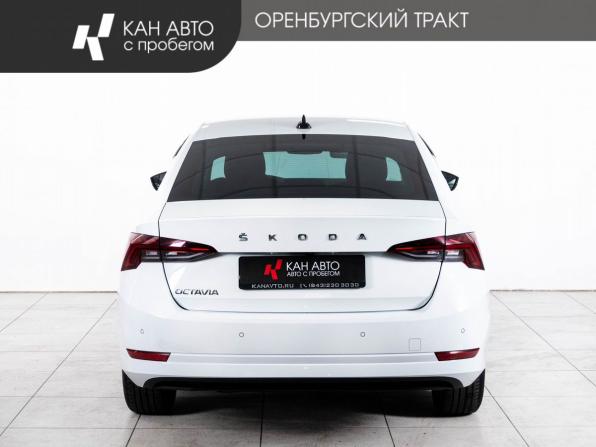 Skoda Octavia IV (A8) с пробегом 2021 года, цена 2 411 000 рублей, 45366 км, лифтбек, Автокод Объявления