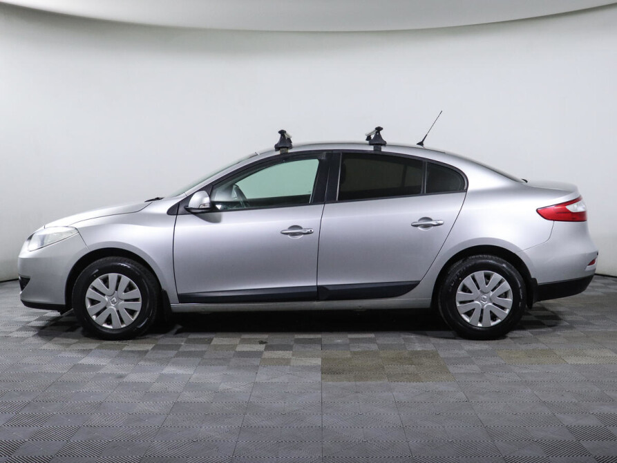 Рено флюенс универсал фото Купить б/у Renault Fluence I 1.6 MT (106 л.с.) бензин механика в Ярославле: серы