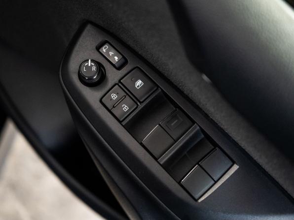 Toyota Yaris IV с пробегом 2020 года, цена 1 090 300 рублей, 60241 км, хэтчбек, Автокод Объявления