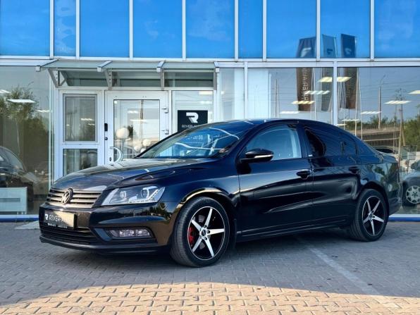 Volkswagen Passat B7 с пробегом 2014 года, цена 1 150 000 рублей, 238817 км, седан, Автокод Объявления