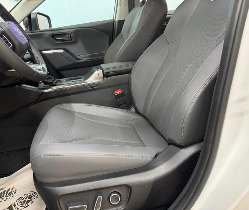 Toyota RAV4 VI (XA60) Набережные Челны  - изображение 11