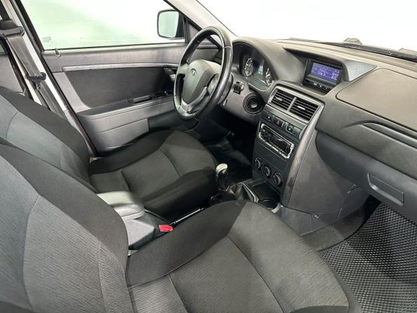 Lada (ВАЗ) Priora I Рестайлинг с пробегом 2015 года, цена 530 000 рублей, 180000 км, седан, Автокод Объявления
