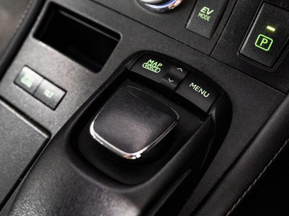 Lexus CT I с пробегом 2011 года, цена 1 300 000 рублей, 186518 км, хэтчбек, Автокод Объявления