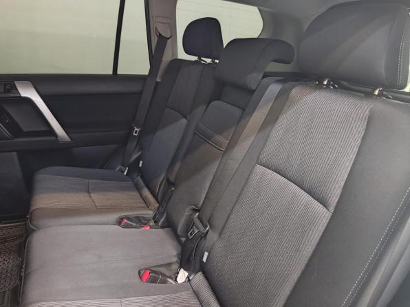 Toyota Land Cruiser Prado 150 Series Рестайлинг 2 с пробегом 2018 года, цена 4 997 000 рублей, 56435 км, внедорожник, Автокод Объявления