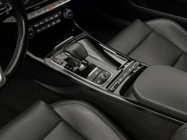 Kia Stinger I Рестайлинг с пробегом 2021 года, цена 2 850 000 рублей, 75542 км, лифтбек, Автокод Объявления