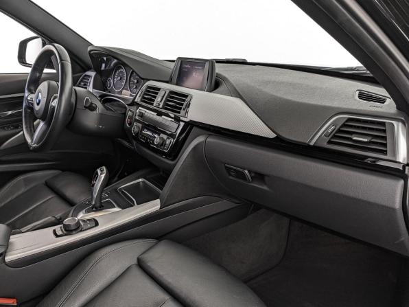 BMW 3 серии VI (F3x) Рестайлинг с пробегом 2018 года, цена 2 850 000 рублей, 113479 км, седан, Автокод Объявления