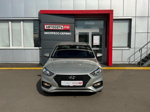Hyundai Solaris II с пробегом 2019 года, цена 1 340 000 рублей, 68090 км, седан, Автокод Объявления