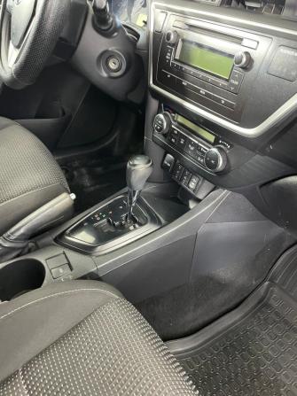 Toyota Auris II с пробегом 2014 года, цена 969 000 рублей, 234444 км, хэтчбек, Автокод Объявления