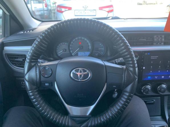 Toyota Corolla XI (E160 E170 E180) с пробегом 2015 года, цена 1 315 000 рублей, 201498 км, седан, Автокод Объявления