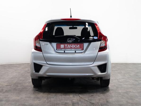 Honda Fit III с пробегом 2013 года, цена 1 060 000 рублей, 114700 км, хэтчбек, Автокод Объявления