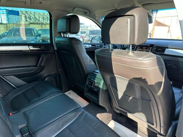 Volkswagen Touareg II с пробегом 2013 года, цена 2 290 000 рублей, 339916 км, внедорожник, Автокод Объявления