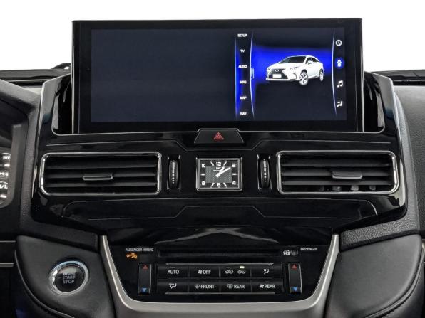 Toyota Land Cruiser 200 Series Рестайлинг 2 с пробегом 2015 года, цена 4 600 000 рублей, 204562 км, внедорожник, Автокод Объявления