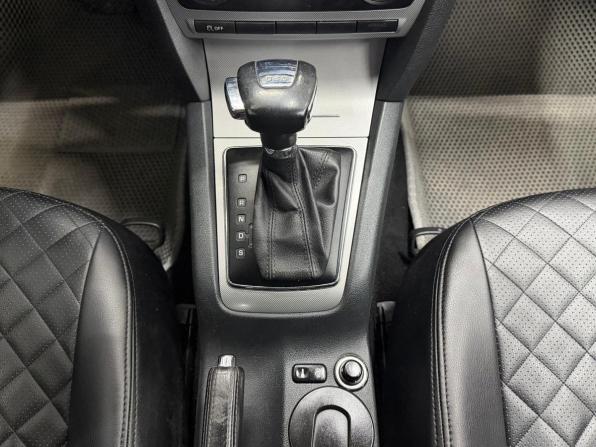 Skoda Octavia II (A5) Рестайлинг с пробегом 2012 года, цена 830 000 рублей, 171371 км, универсал, Автокод Объявления