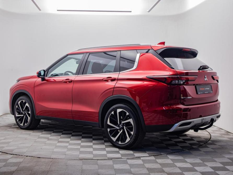Mitsubishi Outlander IV Москва  - изображение 3