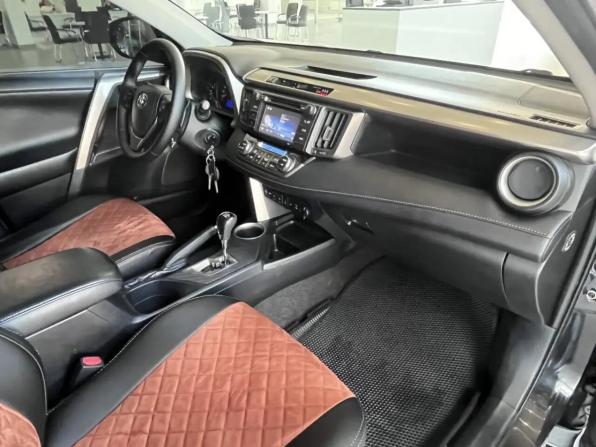 Toyota RAV4 IV (XA40) с пробегом 2014 года, цена 1 496 000 рублей, 278616 км, внедорожник, Автокод Объявления