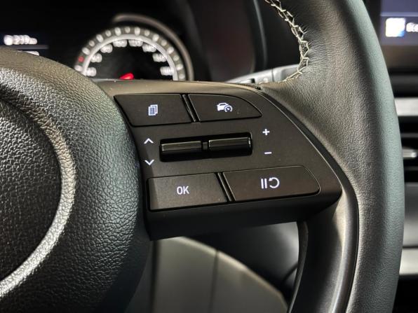 Hyundai Bayon I с пробегом 2023 года, цена 2 149 000 рублей, 13103 км, внедорожник, Автокод Объявления