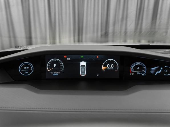 Changan UNI-V I с пробегом 2024 года, цена 2 440 000 рублей, 23918 км, лифтбек, Автокод Объявления