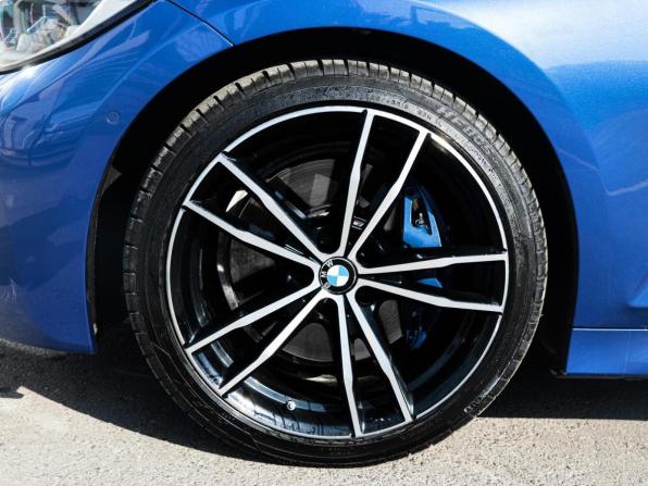 BMW 3 серии VII (G2x) с пробегом 2019 года, цена 3 650 000 рублей, 94870 км, седан, Автокод Объявления