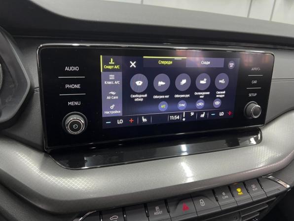 Skoda Octavia IV (A8) с пробегом 2020 года, цена 2 629 000 рублей, 49961 км, лифтбек, Автокод Объявления