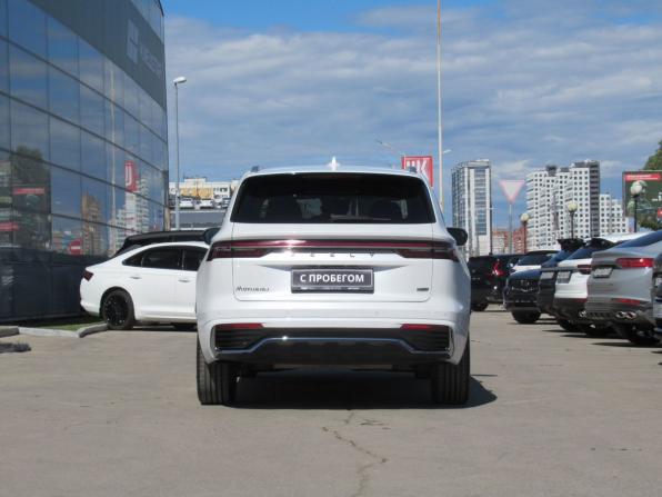Geely Monjaro I с пробегом 2024 года, цена 3 552 000 рублей, 27517 км, внедорожник, Автокод Объявления