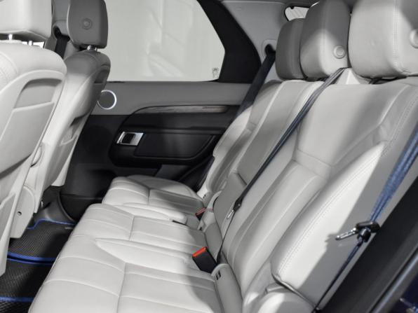 Land Rover Discovery V с пробегом 2017 года, цена 2 700 000 рублей, 177538 км, внедорожник, Автокод Объявления