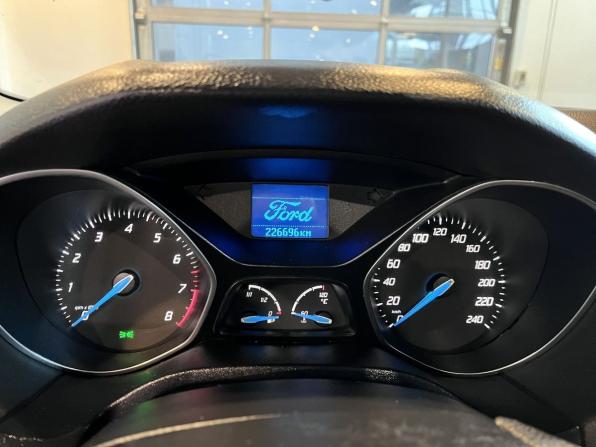 Ford Focus III с пробегом 2011 года, цена 583 000 рублей, 226695 км, хэтчбек, Автокод Объявления