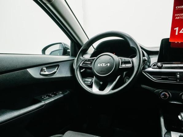 Kia Cerato IV Рестайлинг с пробегом 2021 года, цена 1 768 000 рублей, 43943 км, седан, Автокод Объявления