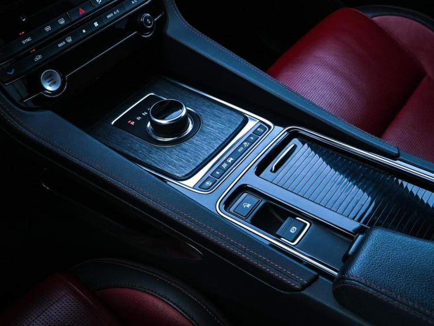 Jaguar F-Pace I Рестайлинг Волгоград  - изображение 26