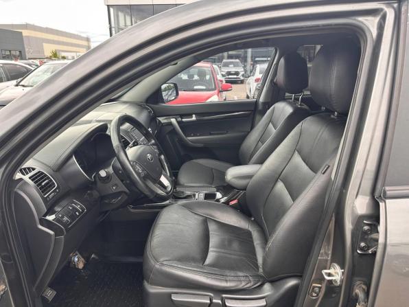 Kia Sorento II Рестайлинг с пробегом 2016 года, цена 1 890 000 рублей, 172912 км, внедорожник, Автокод Объявления