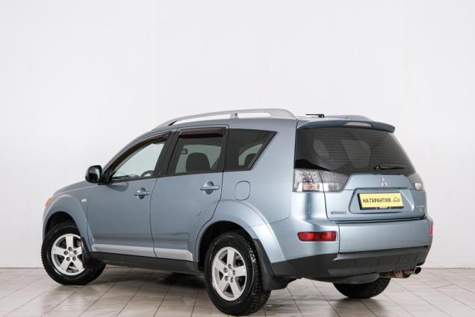Mitsubishi Outlander II с пробегом 2007 года, цена 1 199 000 рублей, 284810 км, внедорожник, Автокод Объявления