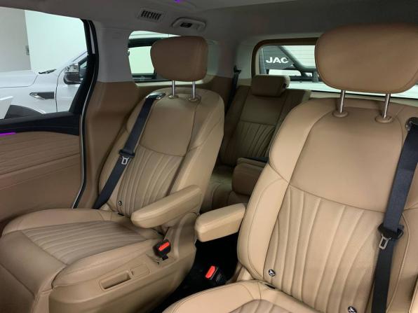 Новый JAC RF8 2026 года, цена 4 875 000 рублей, минивэн, Автокод Объявления