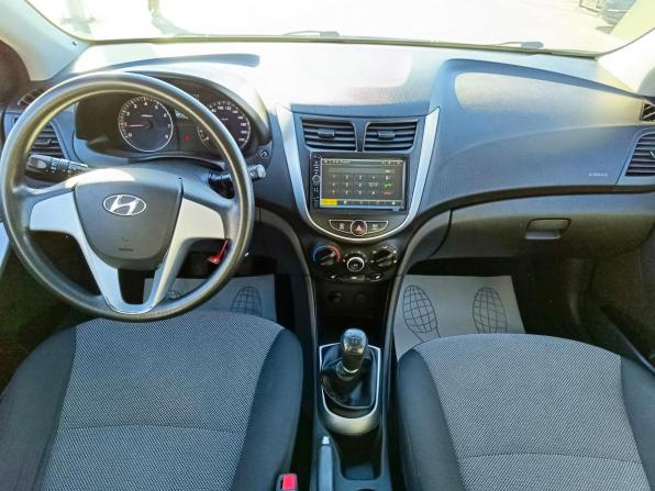 Hyundai Solaris I с пробегом 2013 года, цена 699 995 рублей, 177215 км, седан, Автокод Объявления