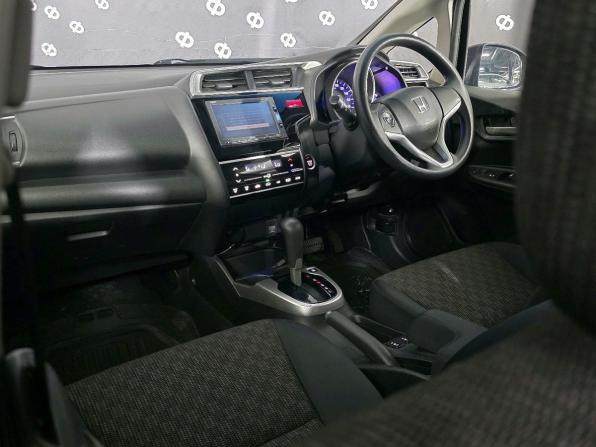 Honda Fit III с пробегом 2016 года, цена 979 000 рублей, 124850 км, хэтчбек, Автокод Объявления
