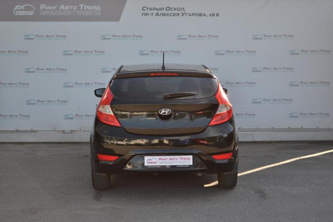 Hyundai Solaris I с пробегом 2012 года, цена 690 000 рублей, 221000 км, хэтчбек, Автокод Объявления