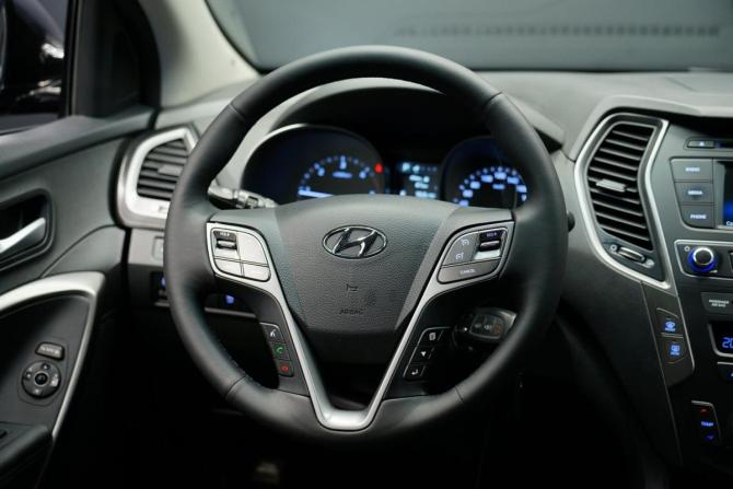 Hyundai Santa Fe III Рестайлинг с пробегом 2015 года, цена 2 798 000 рублей, 122000 км, внедорожник, Автокод Объявления