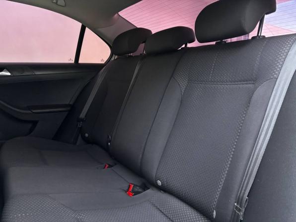 Volkswagen Jetta VI Рестайлинг с пробегом 2014 года, цена 1 155 000 рублей, 136050 км, седан, Автокод Объявления