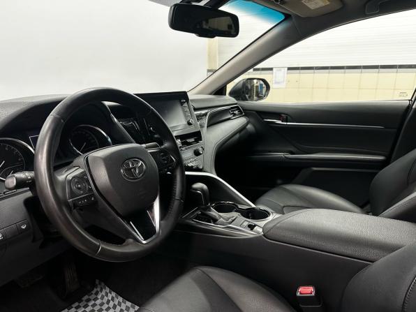 Toyota Camry VIII (XV70) Рестайлинг с пробегом 2021 года, цена 2 949 900 рублей, 150208 км, седан, Автокод Объявления
