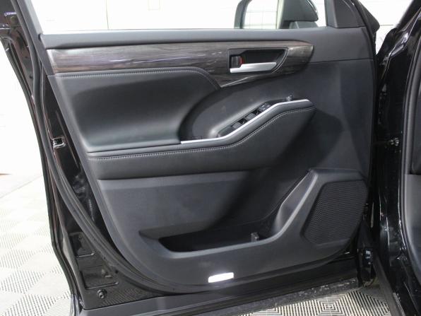 Toyota Highlander IV (XU70) с пробегом 2026 года, цена 5 670 000 рублей, 50 км, внедорожник, Автокод Объявления