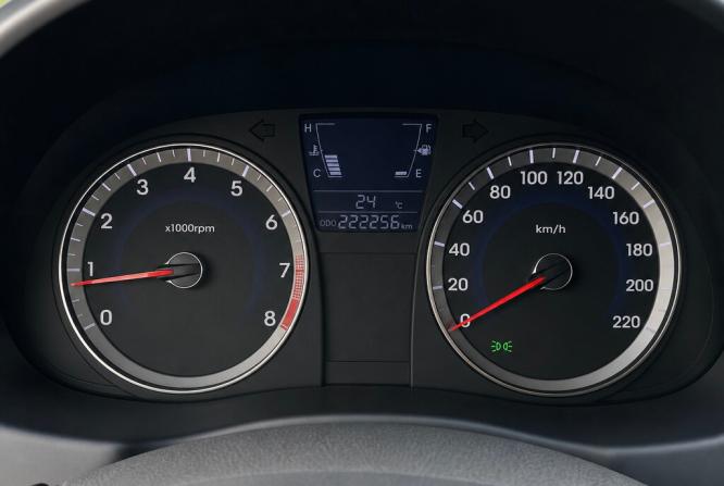 Hyundai Solaris I с пробегом 2012 года, цена 590 000 рублей, 222256 км, седан, Автокод Объявления
