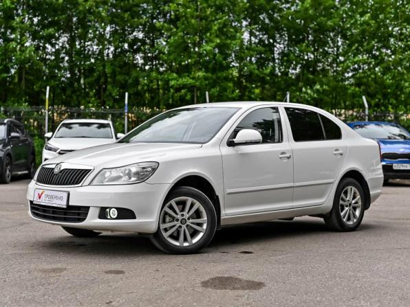 Skoda Octavia II (A5) Рестайлинг с пробегом 2012 года, цена 810 000 рублей, 202546 км, универсал, Автокод Объявления